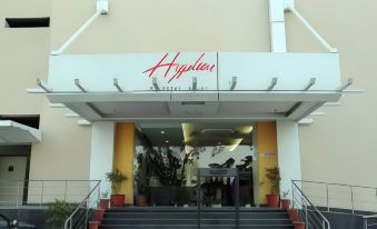 Hotel Hyphen Premier Meerut