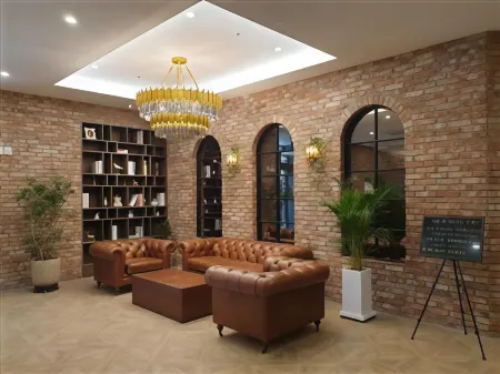 Vincent Hotel