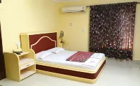 Pathans Residential Hotel