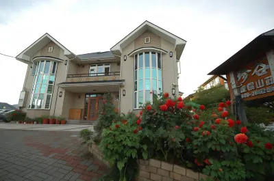Jenku Garden Resort Village Отели рядом с достопримечательностью «У-Цзян»