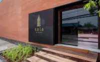 Sala Ayutthaya Hotels near Central Ayutthaya