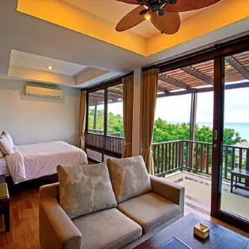 Maryoo Samui Hotel Отели рядом с достопримечательностью «Крокодиловая ферма Самуи»