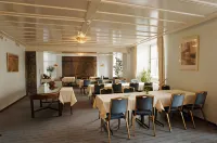 Hôtel de la Rose Hotels in Bosingen