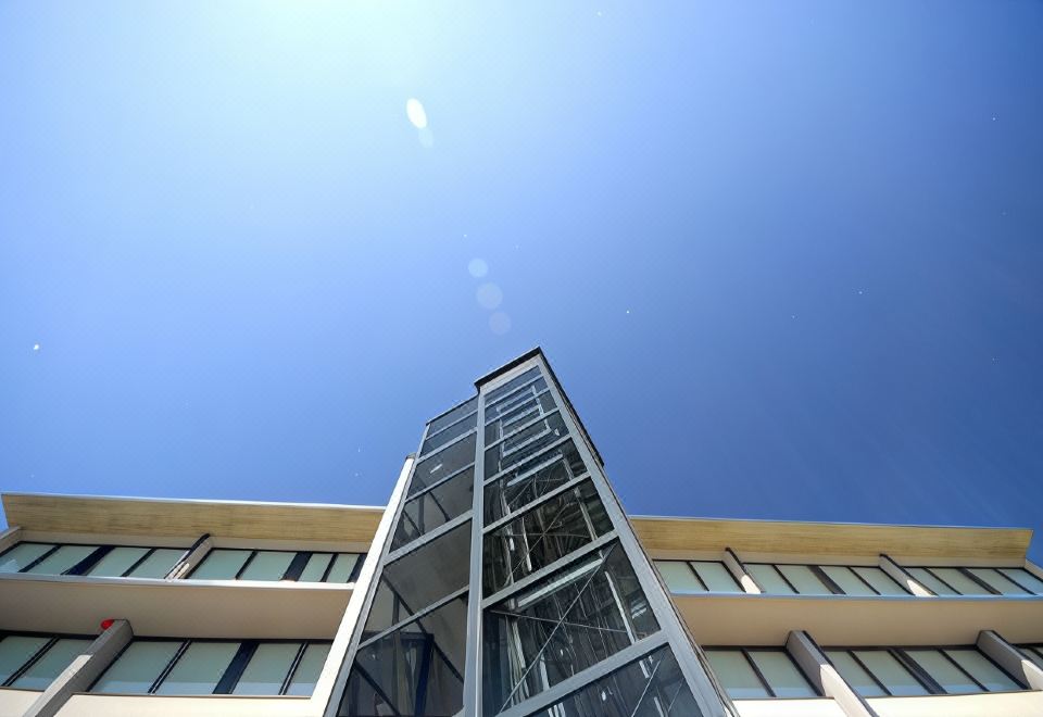 알레그로이탈리아 에스프레소 리나테의 야외 수영장