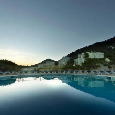 Palladium Hotel Cala Llonga - Adults Only