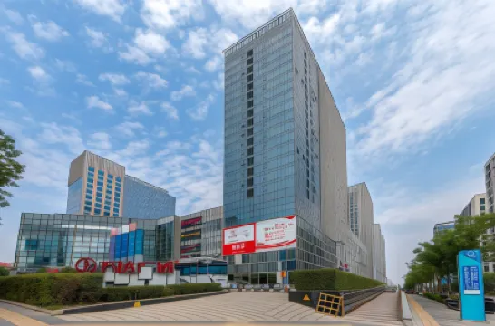 This Family (Shijingshan Bajiao Amusement Park Store) Отели рядом с достопримечательностью «Wuhan Garden»