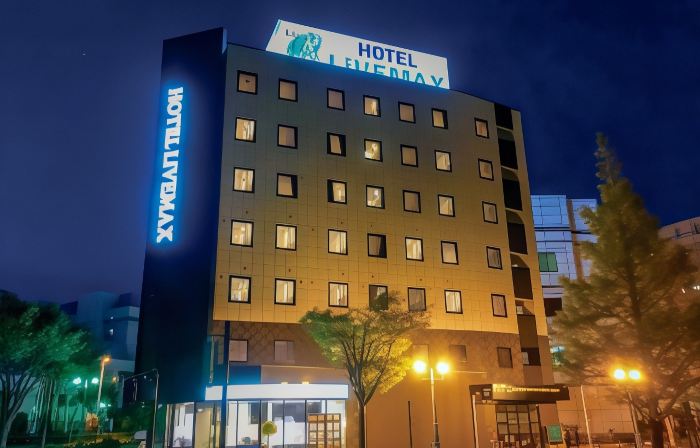 HOTEL LiVEMAX Mikawaanjo Ekimae