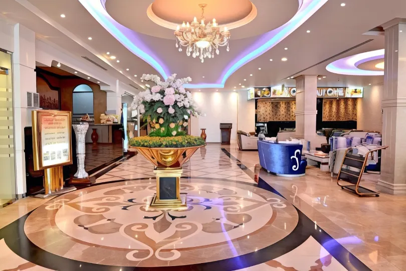 Grand East Hotel