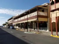 Balcony on Sixth Lodge Hotel di Murray Bridge