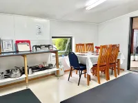 Adventure Lodge and Motels and Tongariro Crossing Track Transport Hotels in National Park
