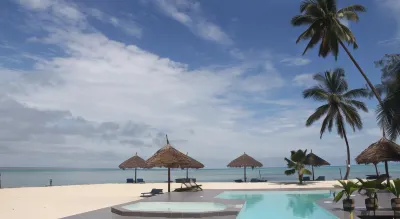 Smiles Beach Hotel