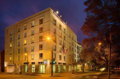 SpringHill Suites Savannah Downtown/Historic District