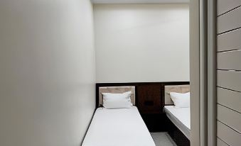Hotel Divyakashi Homestay