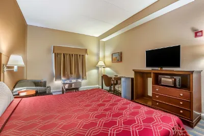 Econo Lodge Inn & Suites Hotéis em Marietta