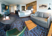 Cannery Pier Hotel & Spa