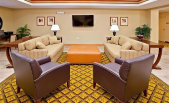 Candlewood Suites Champaign-Urbana Univ Area