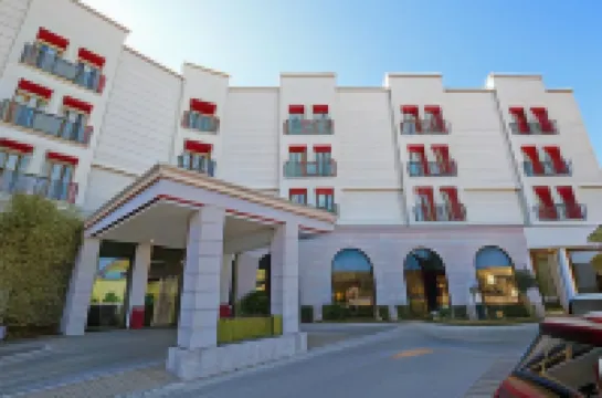 科隆廣場商務酒店 酒店