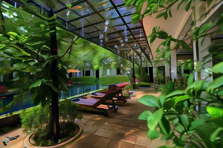 The Moon Residence & Spa