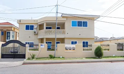 Brannic Lodge Отели в г. 