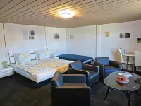 Grange D'anjeux Bed & Breakfast Hôtels à : Luxeuil-les-Bains