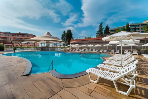 MPM Astoria Hotel - Ultra All Inclusive فنادق في ساني بيتش