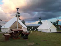 Lanta Local Hut