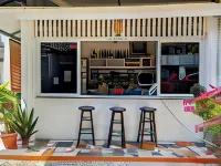 MDF Beach Resort - bar