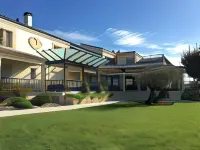 Château la Rose Perrière Hotels in Coutras