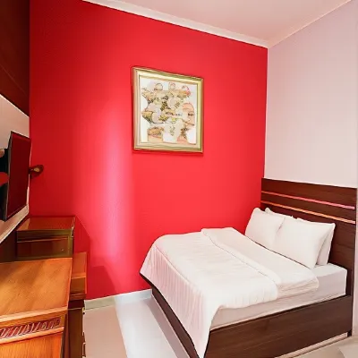 DeJati House Hotel di Pondokmelati