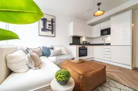 Royal House Luxury Apartments - Chester