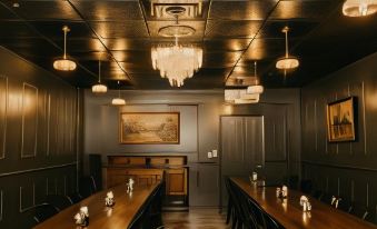 The Brooks Hotel Restaurant and Lounge