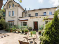 Baurs Park Hotels near Cranz