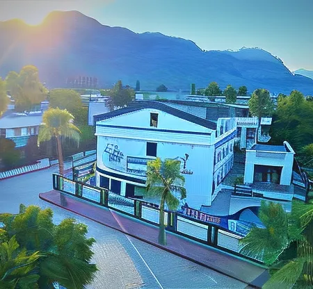 Miyas Luxury Hotel