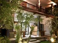The Hidden Bali Inn - Bed and Breakfasts