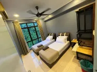 EagleNest at Marina Cove Resort