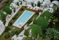 Igloo Beach Lodge - ที่มีสระว่ายน้ำ