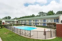 Motel 6 Gainesville, GA