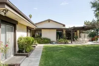 Beautiful House with Fantastic View in Azusa Hotels in 