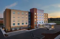 Fairfield Inn & Suites Santa Rosa Rohnert Park فنادق في Rohnert Park