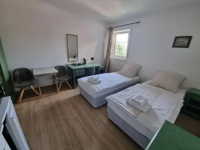 Astheimer Schlösschen Hotels in Nierstein
