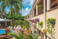 Best Western Plus Belize Biltmore Plaza - Pools