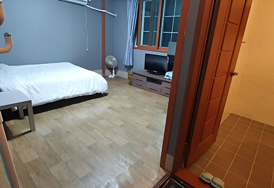 산청 펜션 외부 전경