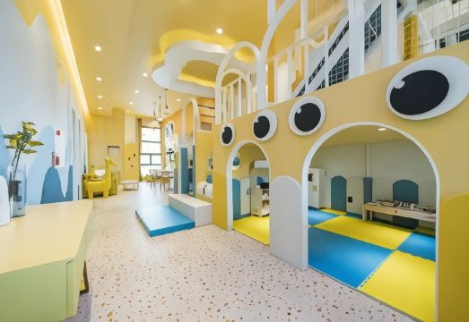 부산 남포동 아몬드 시티 키즈 풀빌라