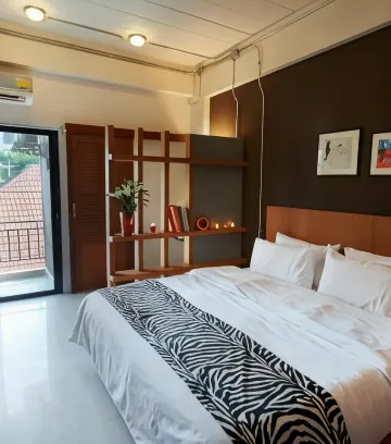 Standard Boutique Chill Room Non Smoking