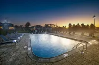 The East Island Reserve Hotel Hotels in Міддлтаун