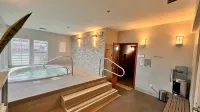 Cannery Pier Hotel & Spa - Hot Tub