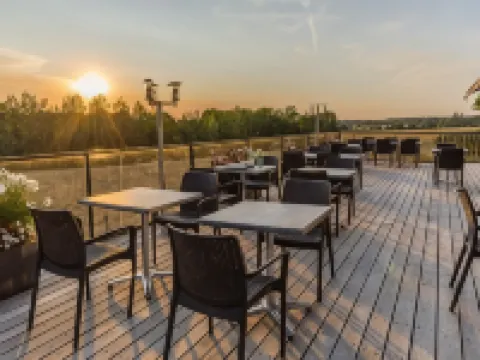 Logis Hôtel le Cadusia Hôtels à : Chaource