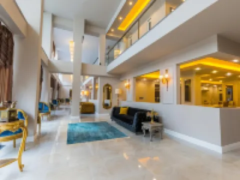 Real King Residance Hotels in Yomra