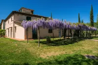 Agriturismo le Mandrie di Ripalta Check in 15,00 - 19,00 - Farmhouses