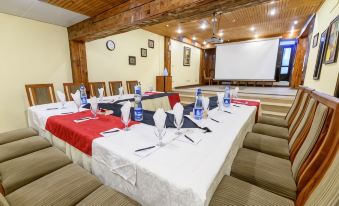 Hotel One Bhurban